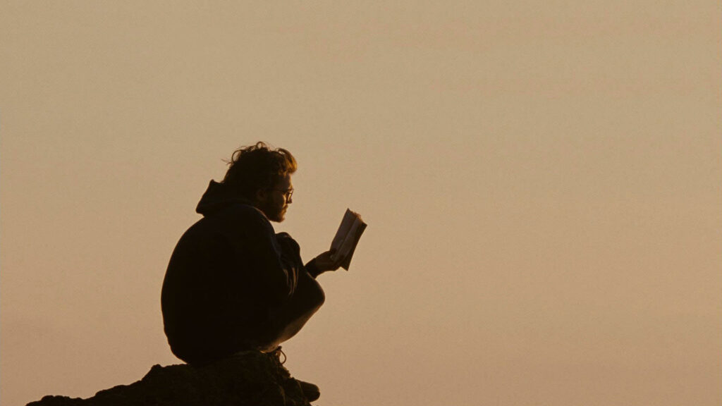 book-into-the-wild-christopher-mccandless2